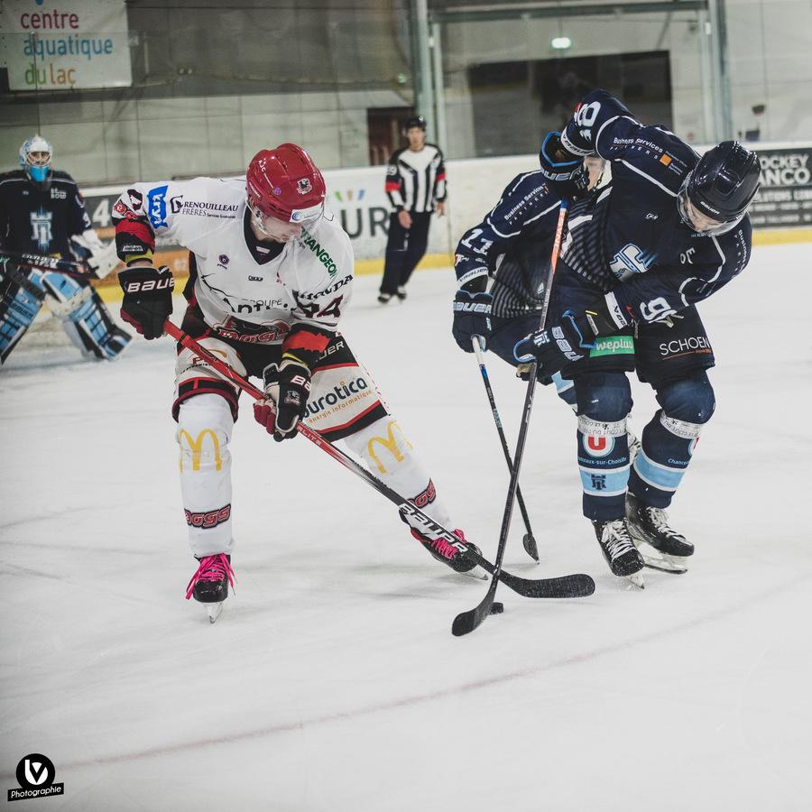 Tours  2 - 3 Cholet 
