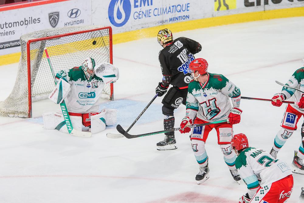 Amiens  8 - 5 Anglet