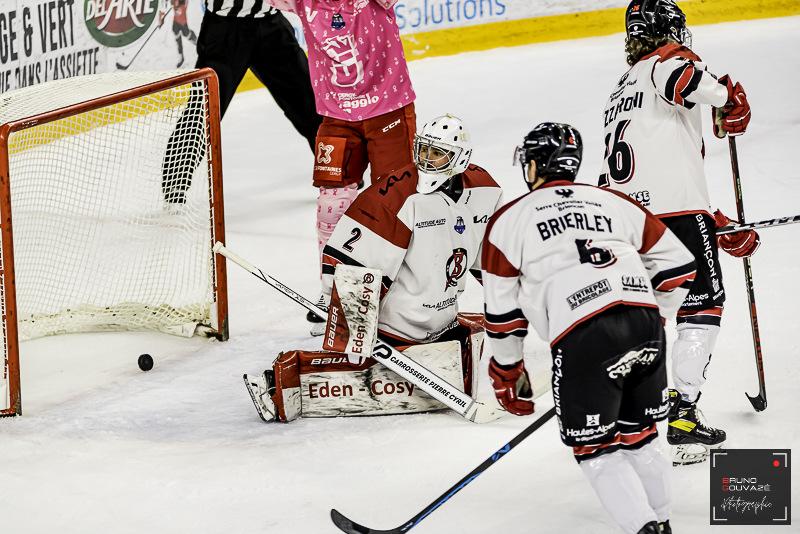 Cergy-Pontoise 2 - 4 Briançon 