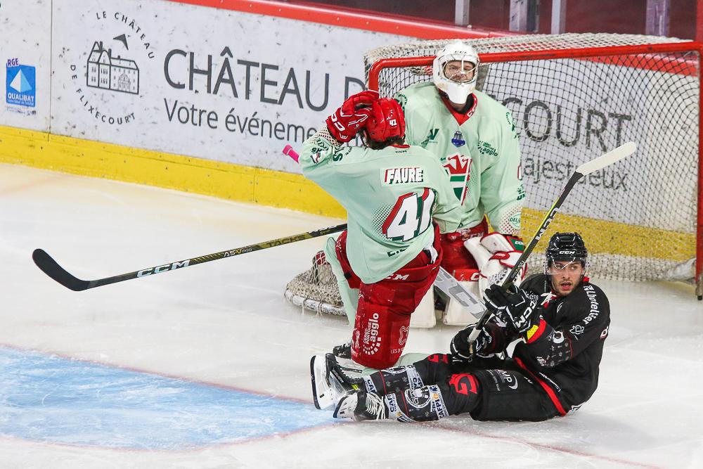 Amiens  4 - 5 Cergy-Pontoise