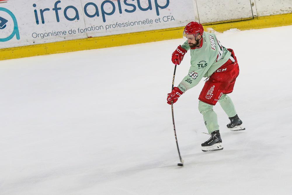 Amiens  4 - 5 Cergy-Pontoise
