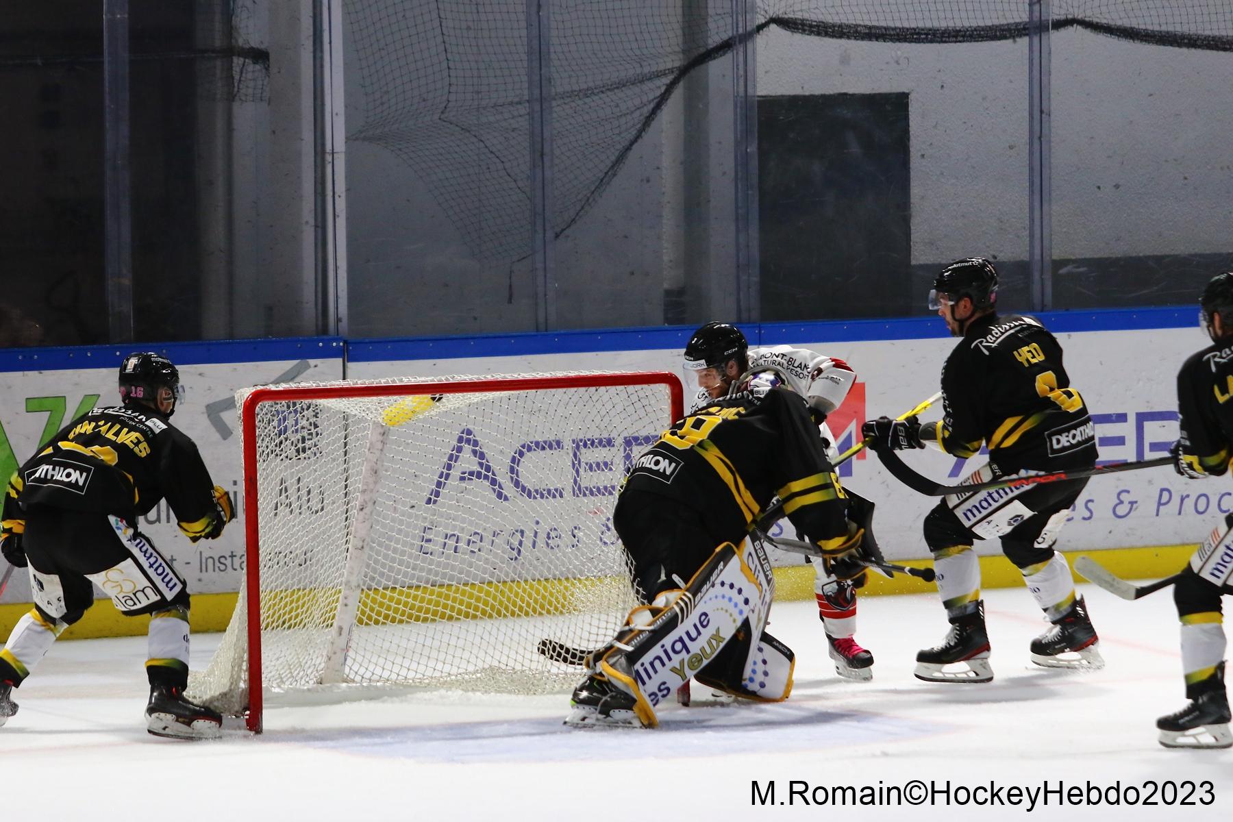 Rouen 2 - 3 Chamonix 