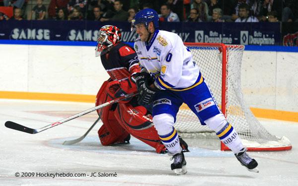 Grenoble  4 - 0 Villard-de-Lans