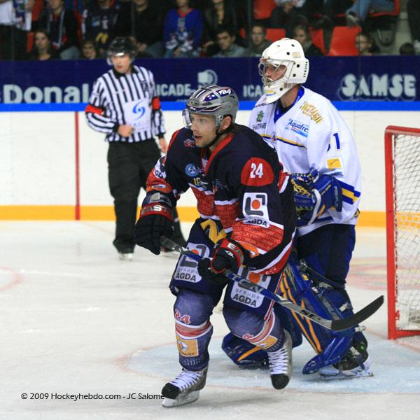 Grenoble  4 - 0 Villard-de-Lans