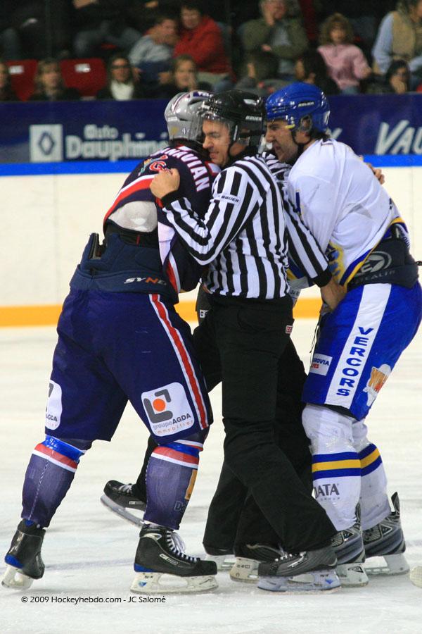 Grenoble  4 - 0 Villard-de-Lans