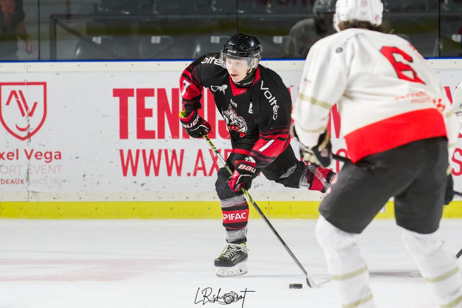 Bordeaux Mineur 3 - 2 HC74