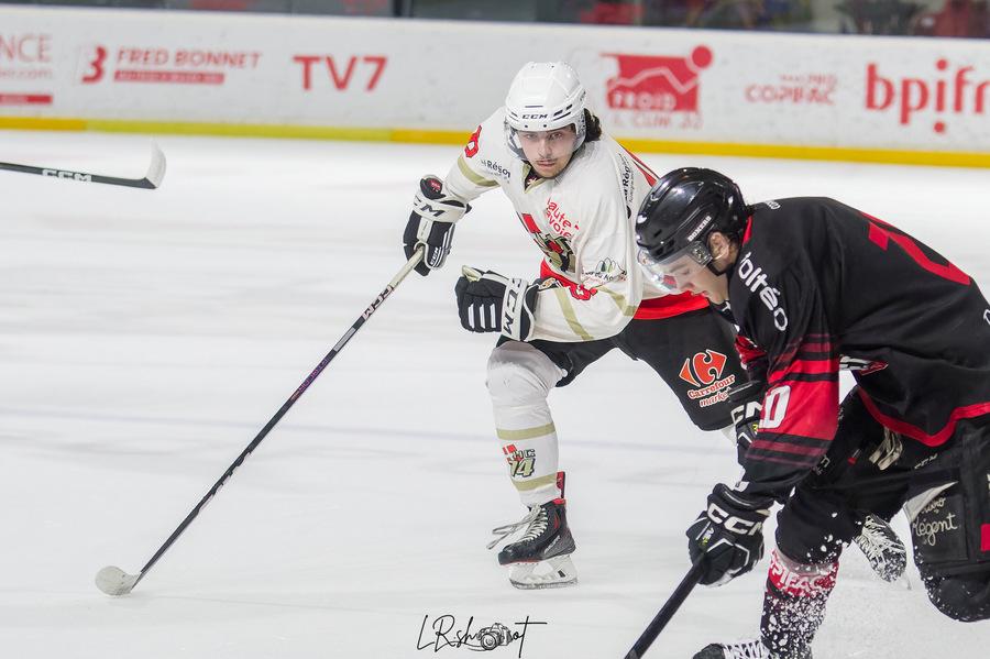 Bordeaux Mineur 3 - 2 HC74