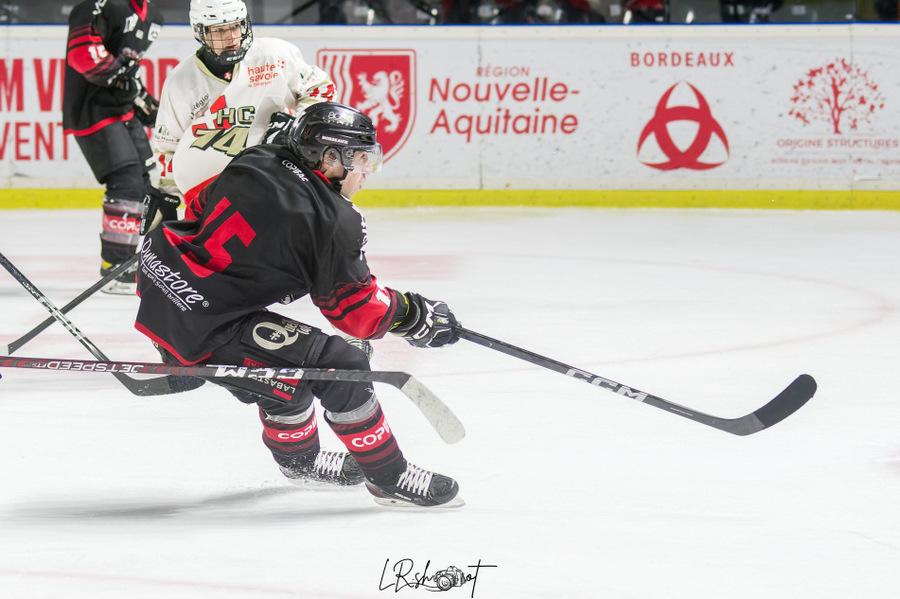 Bordeaux Mineur 3 - 2 HC74