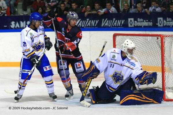 Grenoble  4 - 0 Villard-de-Lans