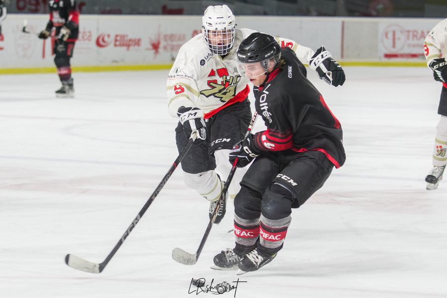 Bordeaux Mineur 3 - 2 HC74