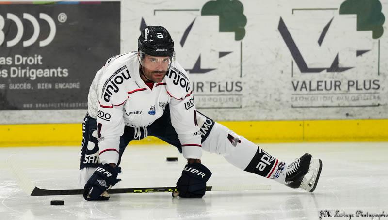 Anglet 0 - 4 Angers 
