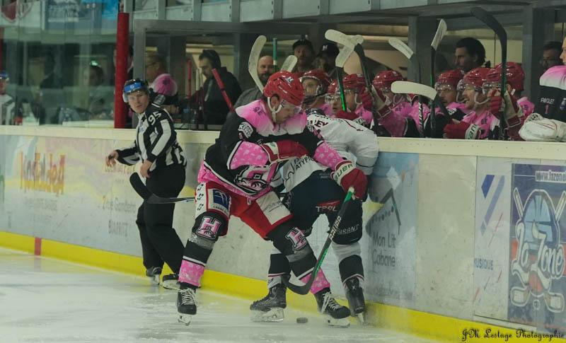 Anglet 0 - 4 Angers 