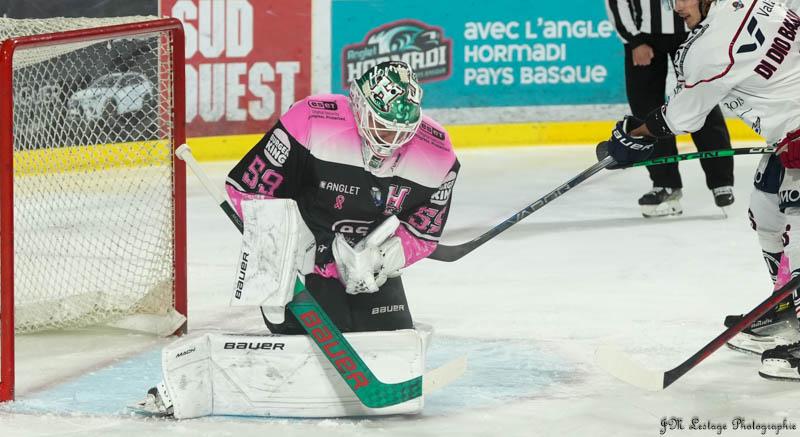 Anglet 0 - 4 Angers 