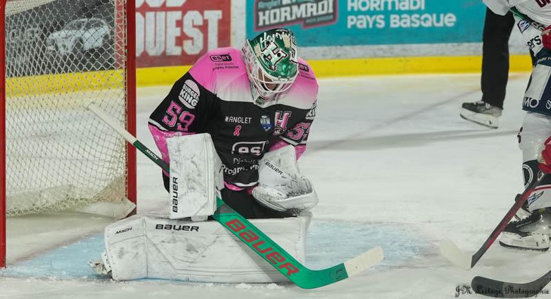 Anglet 0 - 4 Angers 