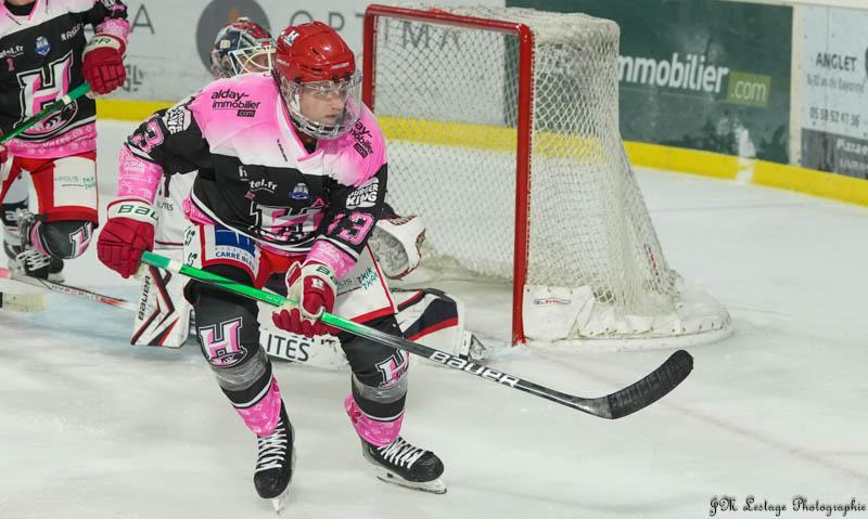 Anglet 0 - 4 Angers 
