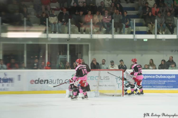 Anglet 0 - 4 Angers 