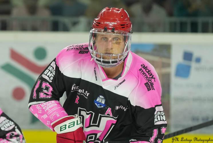 Anglet 0 - 4 Angers 