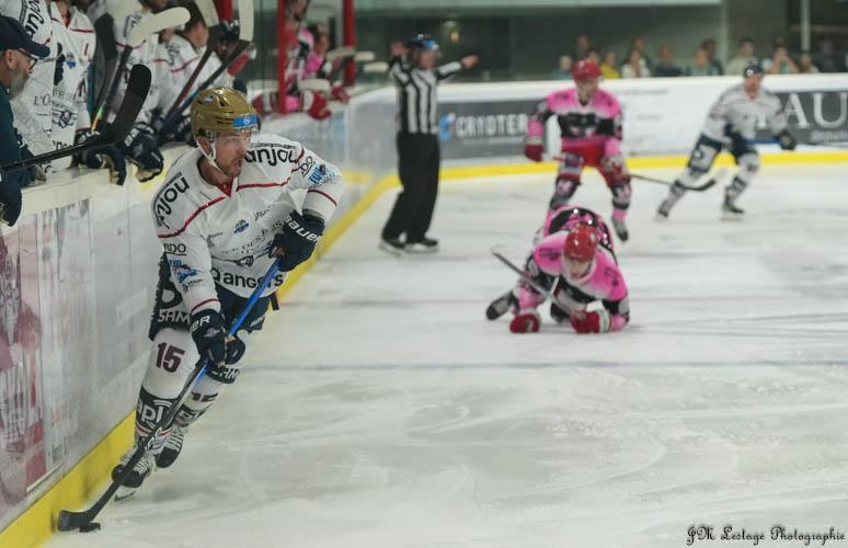 Anglet 0 - 4 Angers 