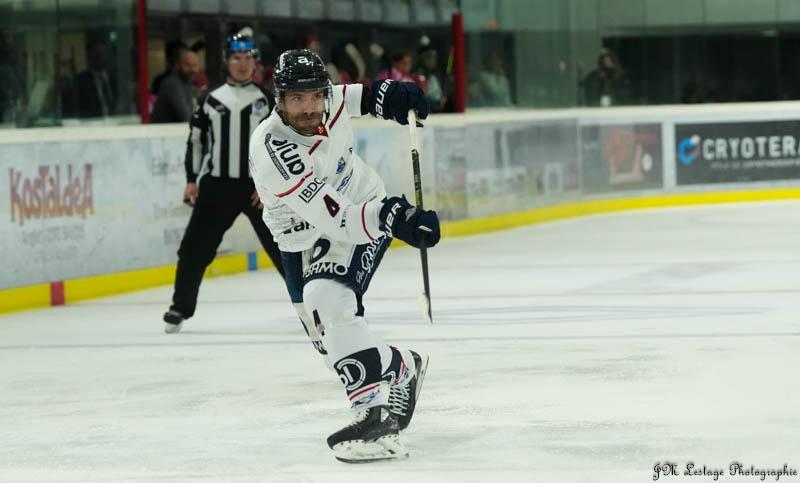 Anglet 0 - 4 Angers 