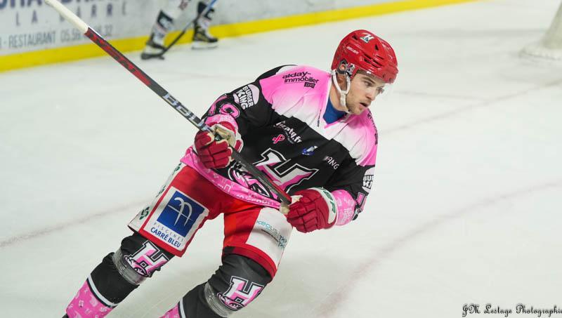 Anglet 0 - 4 Angers 