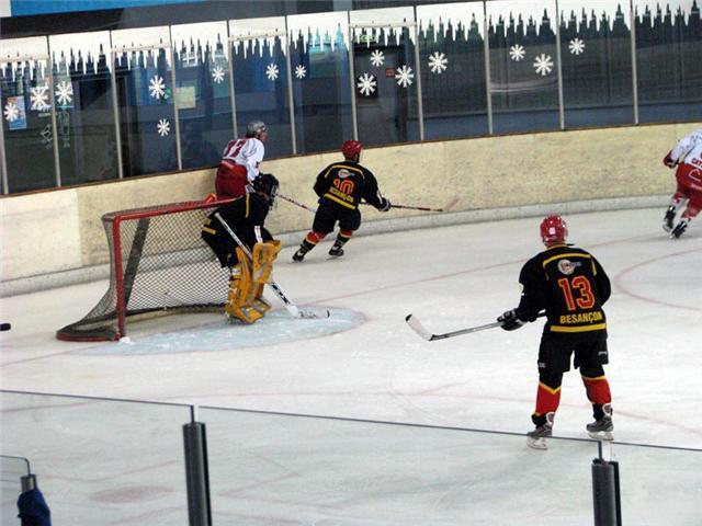 Besançon 0 - 6 Annecy