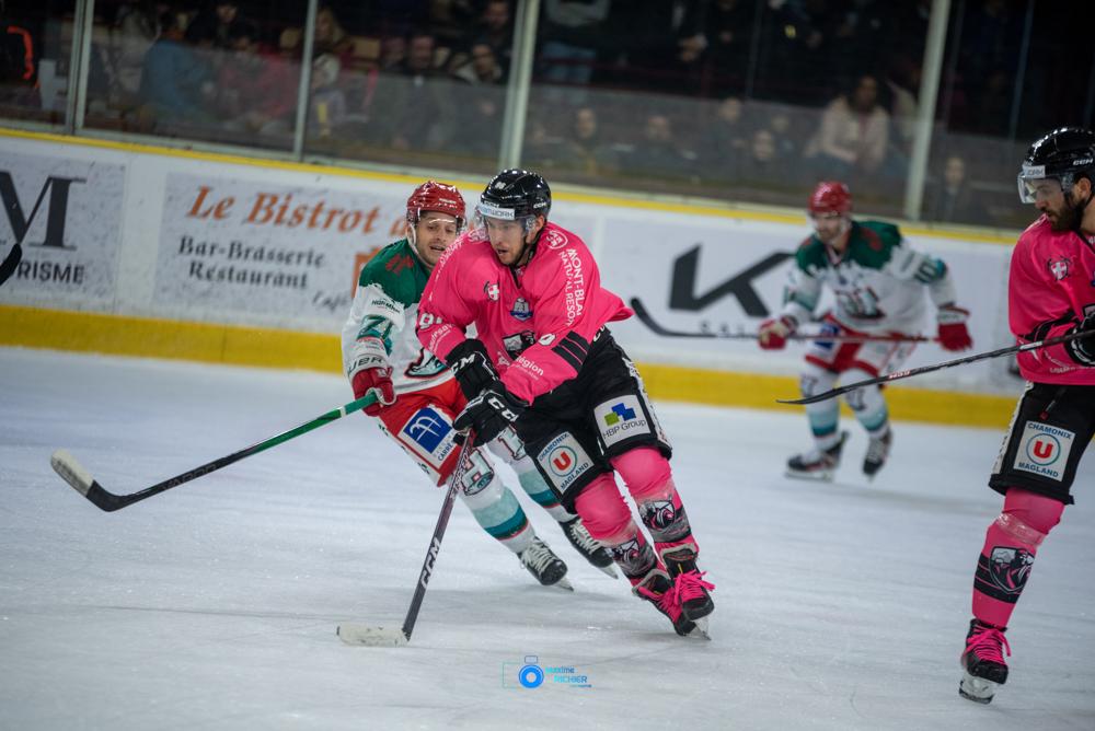 Chamonix  3 - 2 Anglet