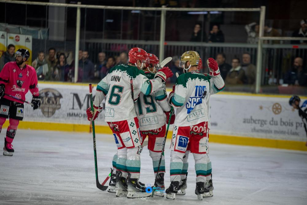 Chamonix  3 - 2 Anglet