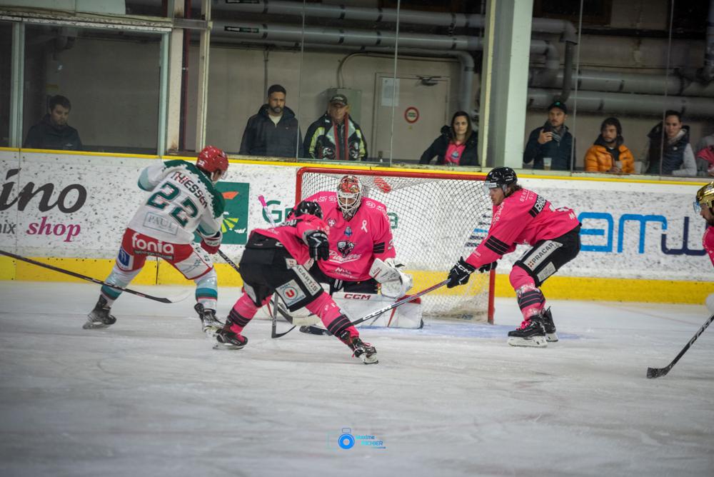 Chamonix  3 - 2 Anglet