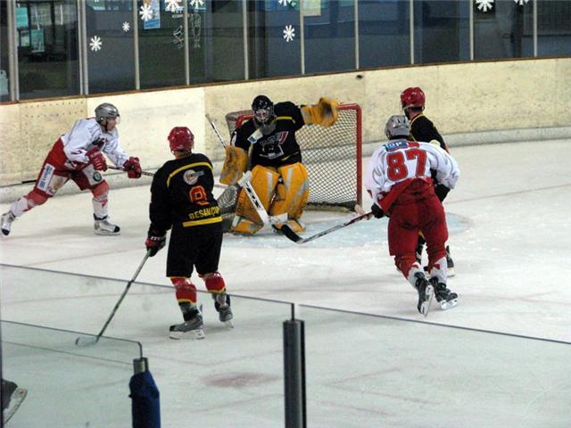 Besançon 0 - 6 Annecy