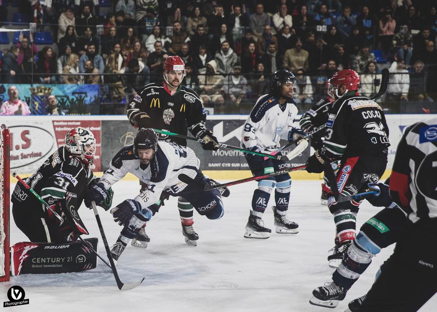 Tours  0 - 4 Mont-Blanc
