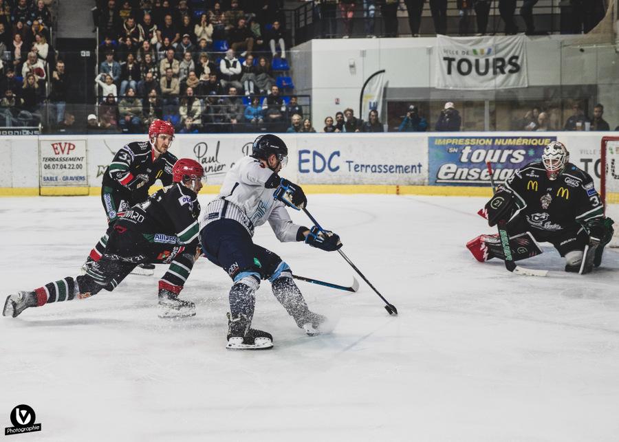 Tours  0 - 4 Mont-Blanc