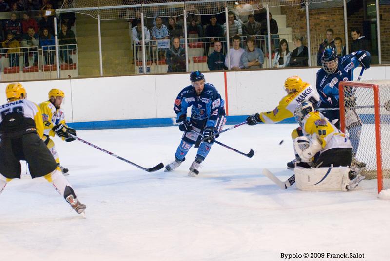 Angers  7 - 2 Strasbourg 