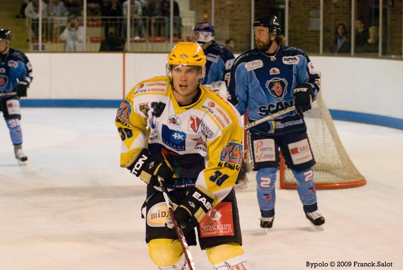 Angers  7 - 2 Strasbourg 