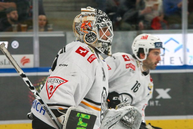 Photo hockey match Zürich - Lugano le 27/10/2023