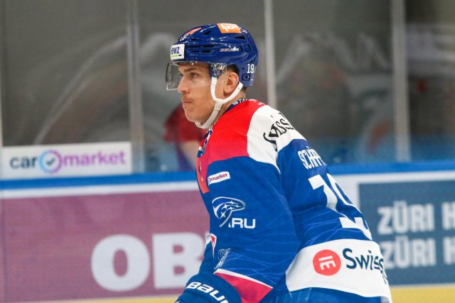 Photo hockey match Zürich - Lugano le 27/10/2023