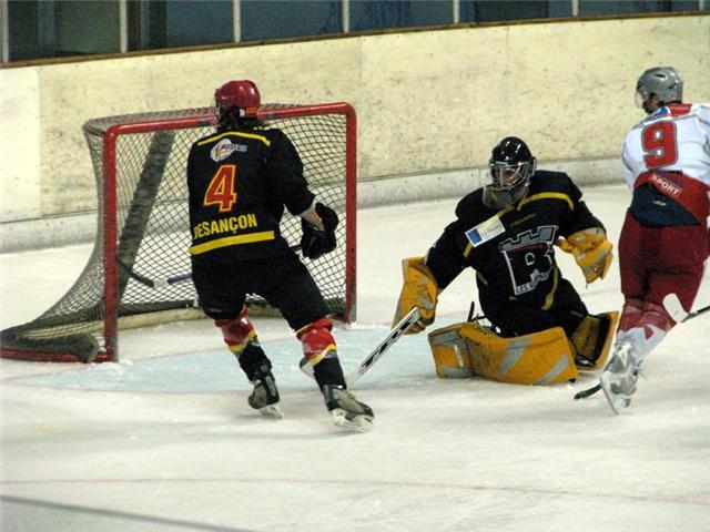 Besançon 0 - 6 Annecy
