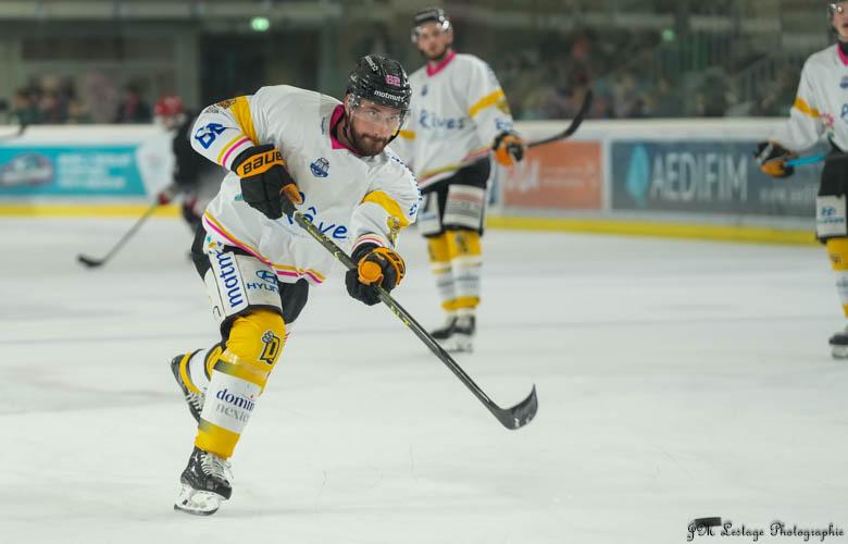 Anglet 2 - 7 Rouen