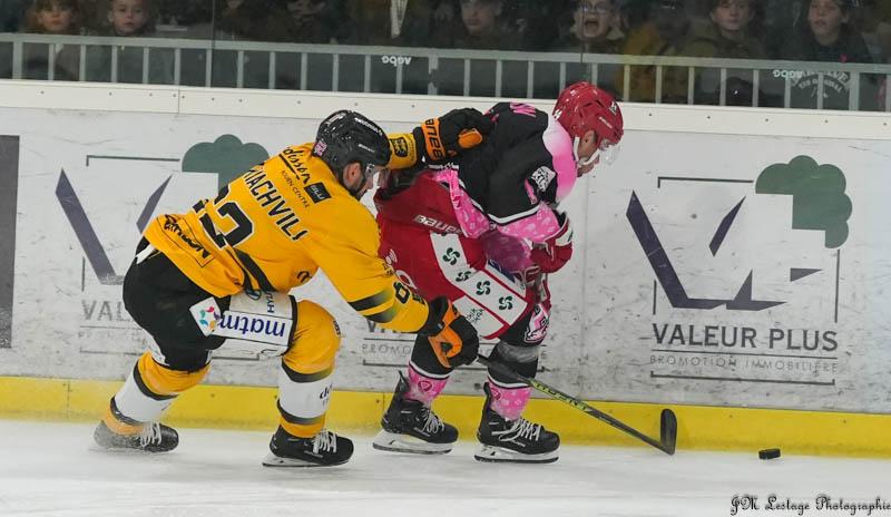 Anglet 2 - 7 Rouen
