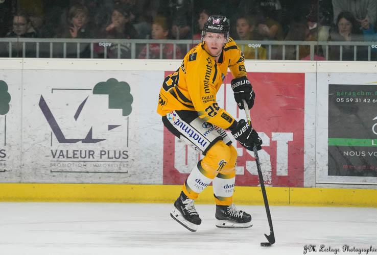 Anglet 2 - 7 Rouen