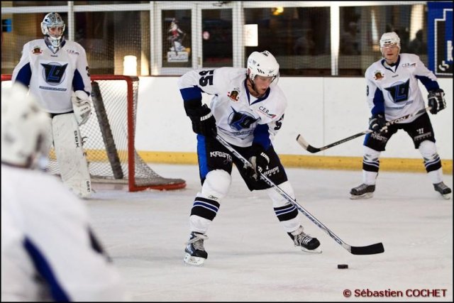 Photo hockey match Orléans - Garges-lès-Gonesse le 03/10/2009