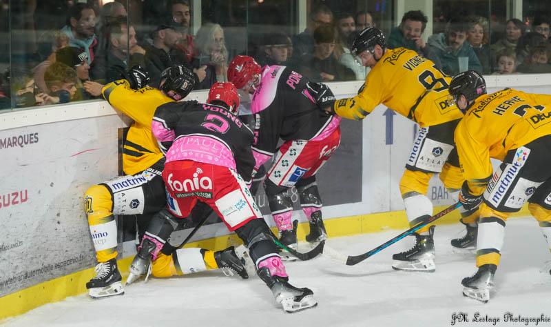 Anglet 2 - 7 Rouen