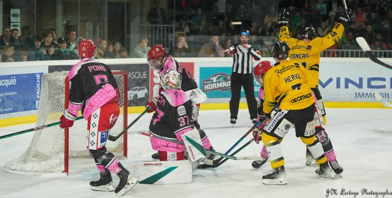 Anglet 2 - 7 Rouen