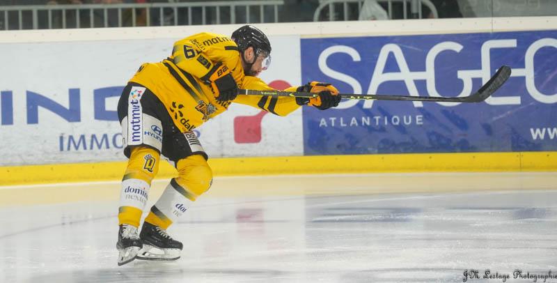Anglet 2 - 7 Rouen