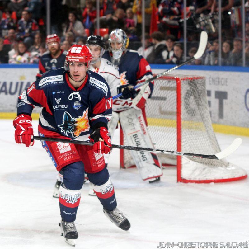 Grenoble  4 - 3 Angers 