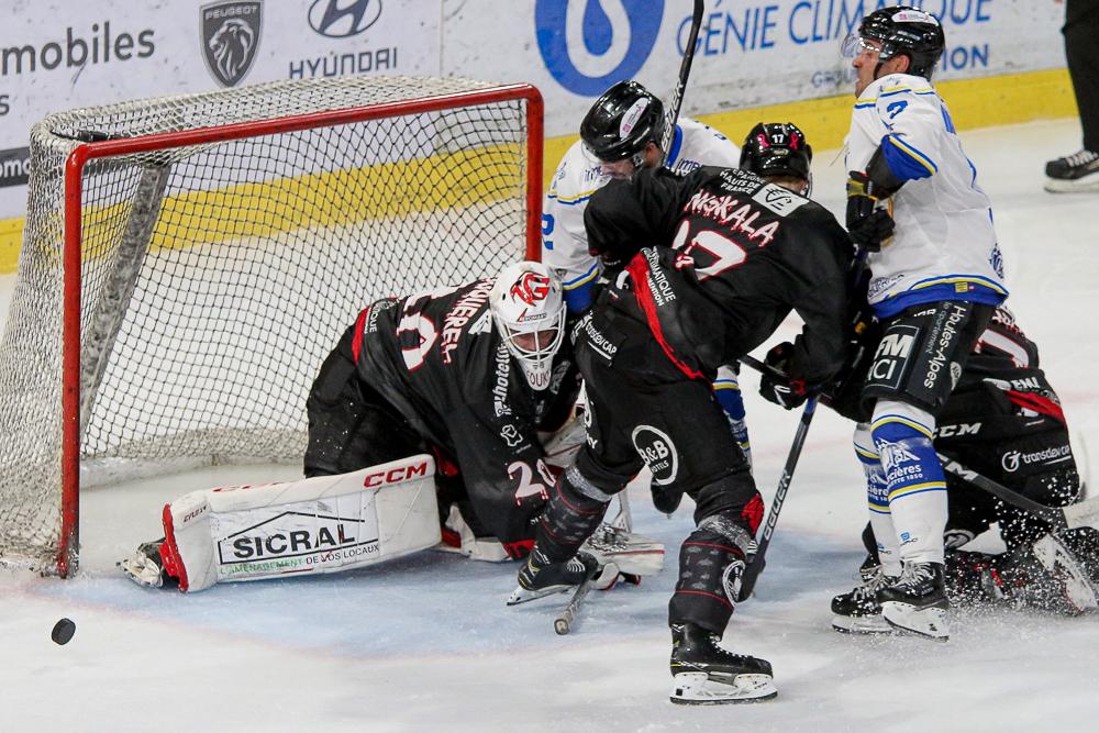 Amiens  7 - 3 Gap 