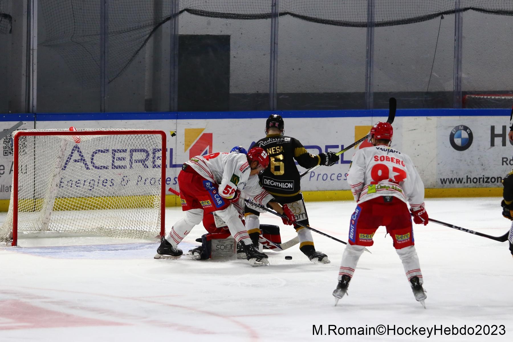 Rouen 3 - 1 Grenoble 
