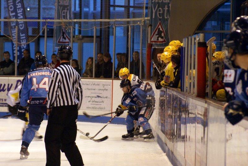 Angers  7 - 2 Strasbourg 