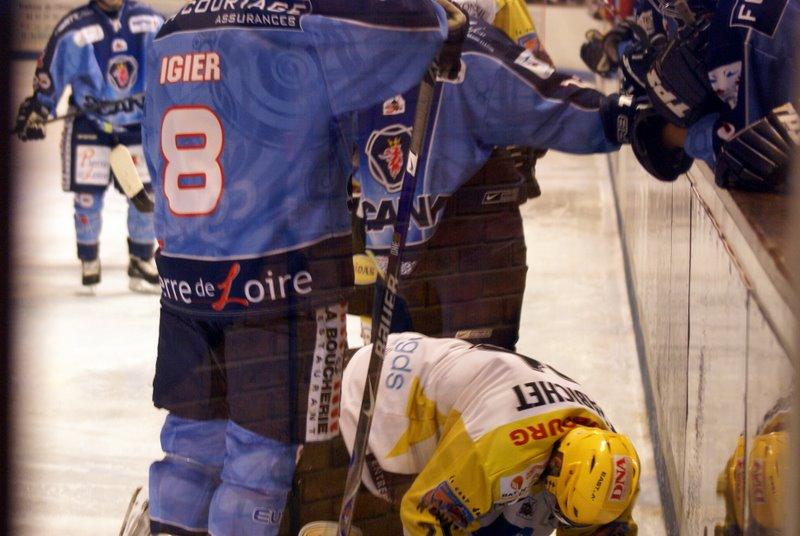 Angers  7 - 2 Strasbourg 