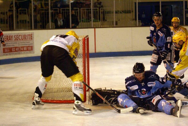 Angers  7 - 2 Strasbourg 