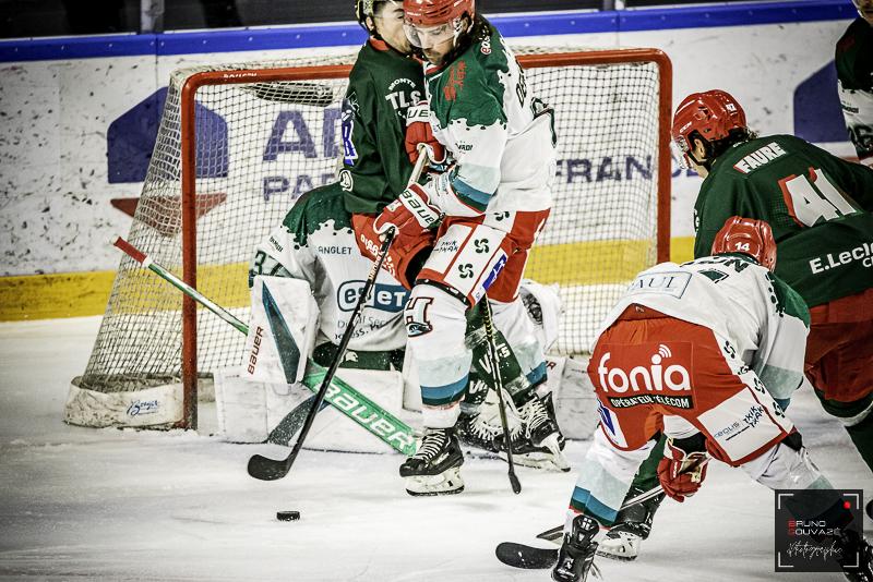 Cergy-Pontoise 2 - 4 Anglet